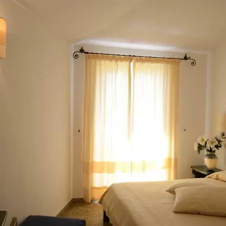 Castello Hotel