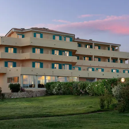 Castello فندق 3*