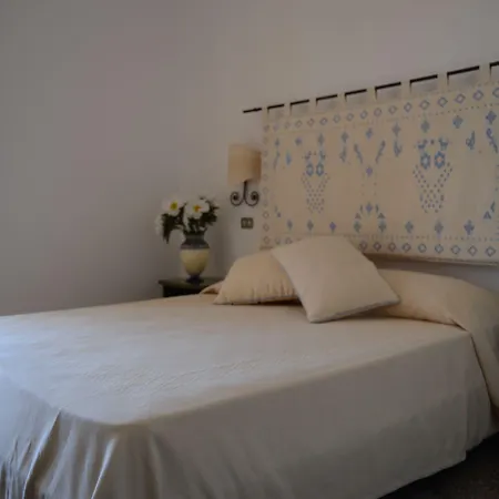 Отель Castello 3*