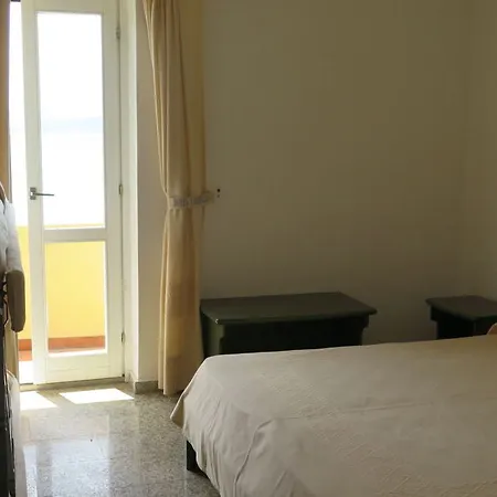 Castello 3*