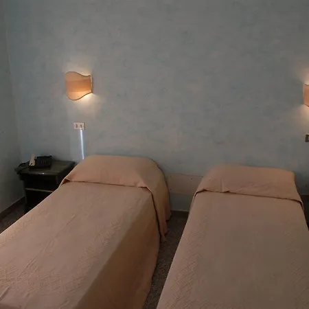 Castello Hotel 3*