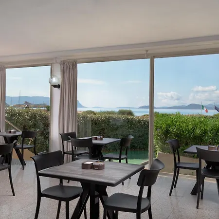 Castello 3* Golfo Aranci
