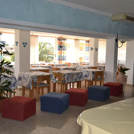 Castello Hotel 3*