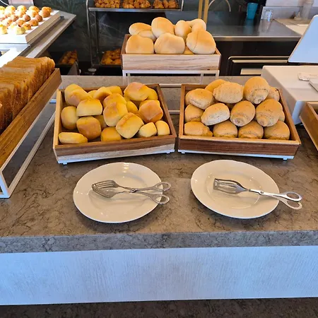 オテル カステッロ 3* ゴルフォ・アランチ